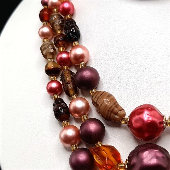 Vintage Japan Art Glass Necklace, Plum Pink Topaz, 1950s Vintage Jewelry - Picture 5 of 15